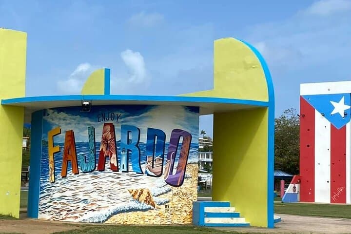 Eastern Puerto Rico Full-Day Tour — El Yunque, Luquillo & Loíza Beaches photo 2
