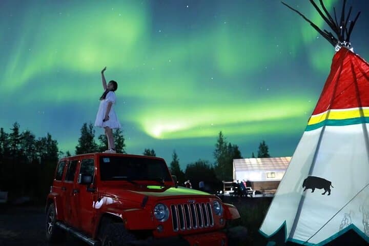 Yellowknife Aurora Package: 3-Night Aurora Lodge & Hunting Tour photo 5