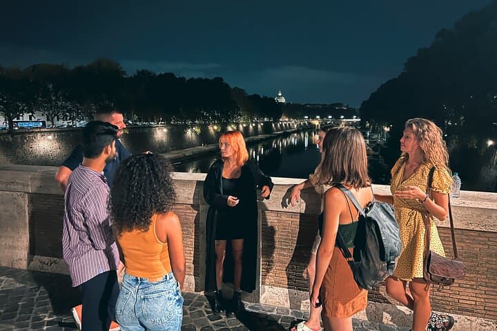 Rome Night Ghost Walking Tour — Haunted History & After-Dark Walks in Campo de' Fiori photo 1