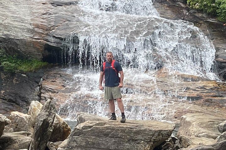 Blue Ridge Mountains Guided Hike from Asheville — Waterfalls, Eagles & Local Trail Expert photo 4