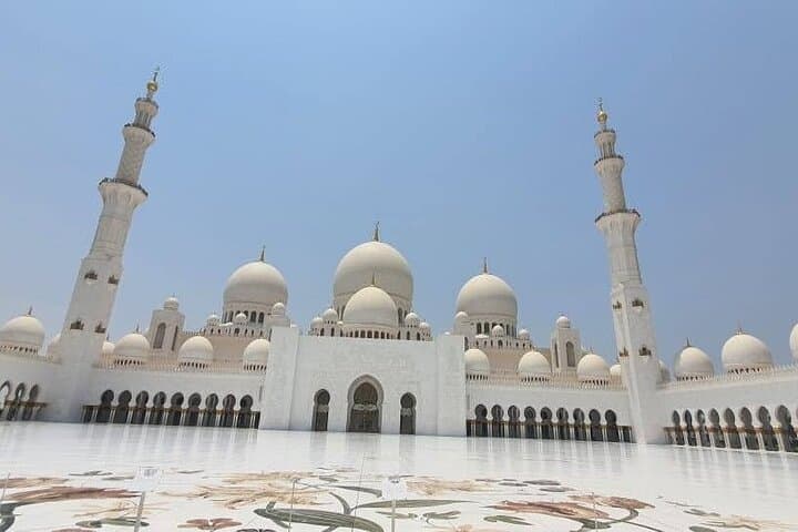 Abu Dhabi Grand Mosque Half-Day Tour from Dubai — Sheikh Zayed Highlights & Practical Guide photo 6