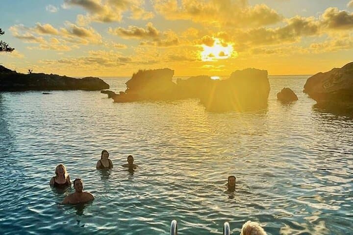 Bermuda Private Sunset Cruise & Rum Swizzle on Island Vibez photo 2