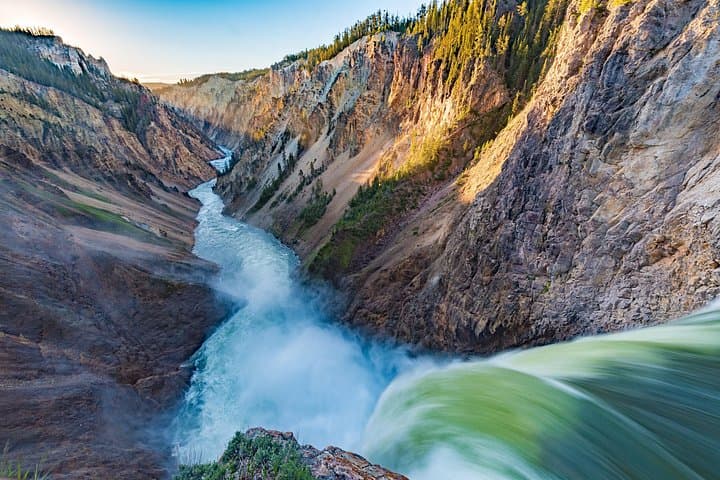 Explore Grand Teton, Yellowstone, and Glacier National Parks: An 8-Day Immersive Adventure photo 3