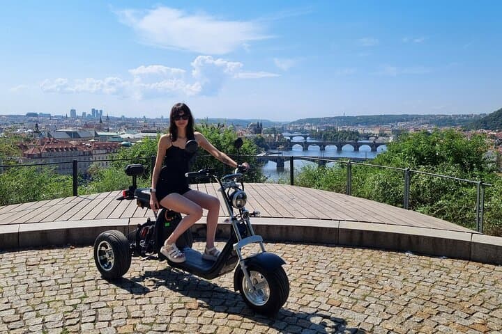 Prague Trike-Harley Viewpoints: Electric 3-Wheel City Tour of Vltava and Castle Sights photo 2