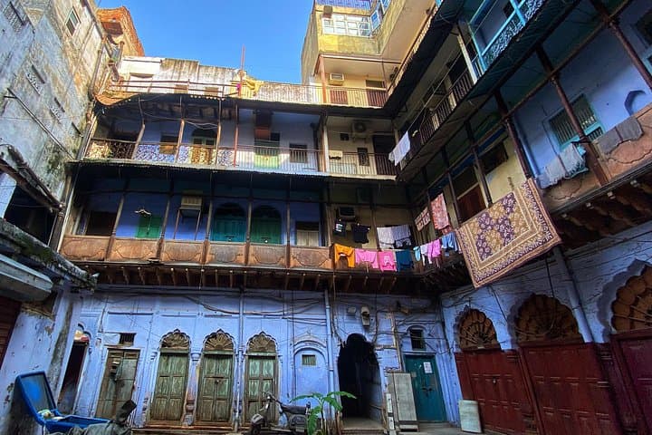Cycling Old Delhi: Half-Day Chandni Chowk & Jama Masjid Morning Ride photo 4