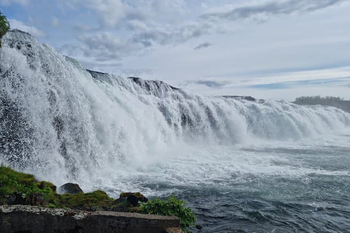 Golden Circle Private Day Tour from Reykjavík: Thingvellir, Geysir & Gullfoss