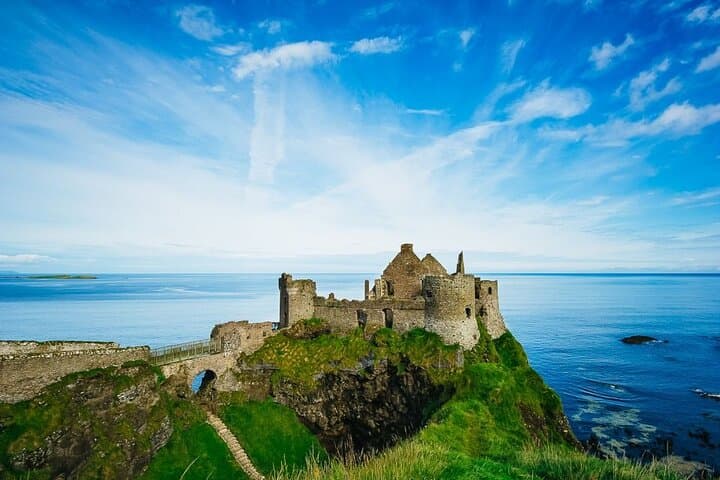 Private Giant's Causeway Day Trip from Belfast — Game of Thrones Sites & Bushmills photo 1