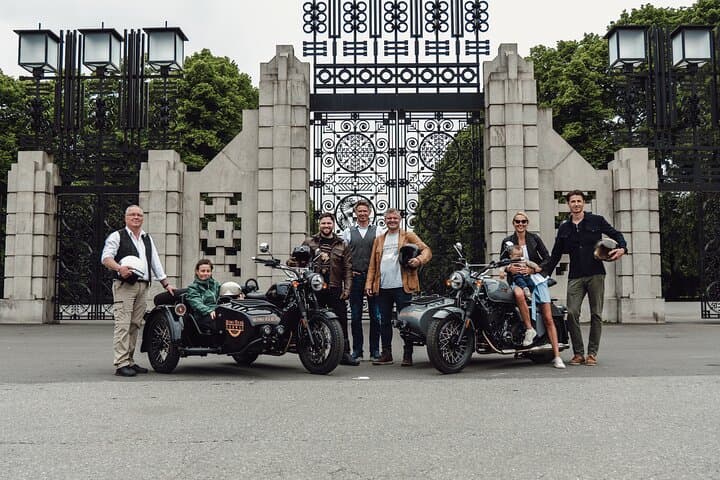 Oslo Retro Motorcycle Sidecar Tour — 2-Hour City Highlights