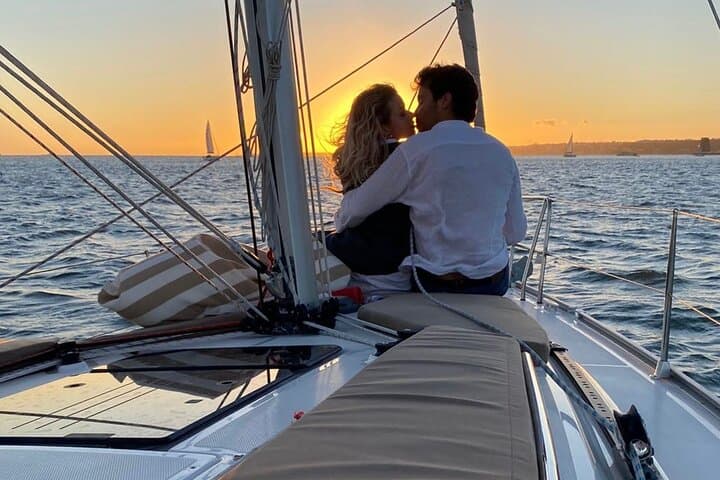 Private Lisbon Sunset Boat Tour on the Tagus with Welcome Drink photo 4