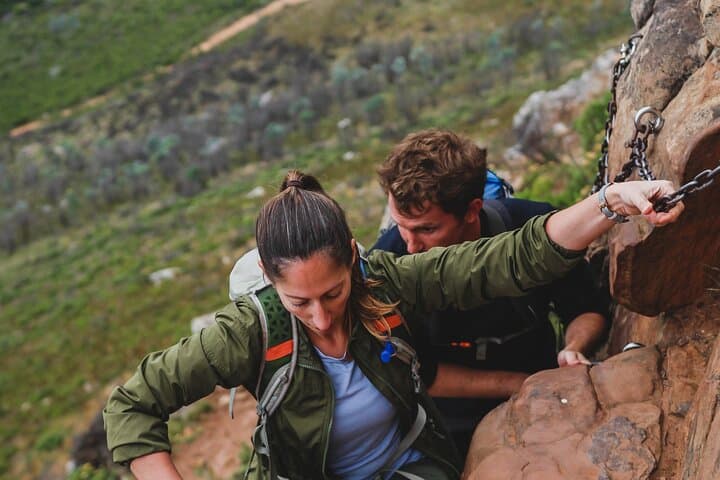 Lion's Head Sunrise Hike in Cape Town — Route, Views & Practical Guide photo 5
