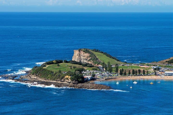 Central Coast Private Day Tour: Beaches, Bays & Wildlife Park with Norah Head Lighthouse photo 2