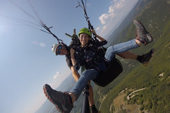 Tandem Paragliding Over Rome: Peter Pan Half-Day Flight Experience photo 6