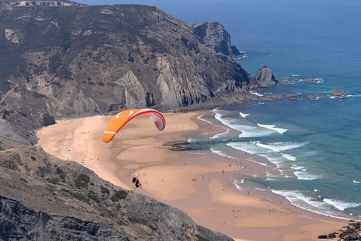 Paragliding Algarve Experience: Tandem Flights Over Albufeira Cliffs photo 6