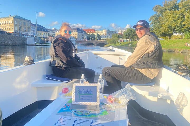 Private Boat Ride on the Göta Älv: Gothenburg Harbor Tour with Pickup photo 2
