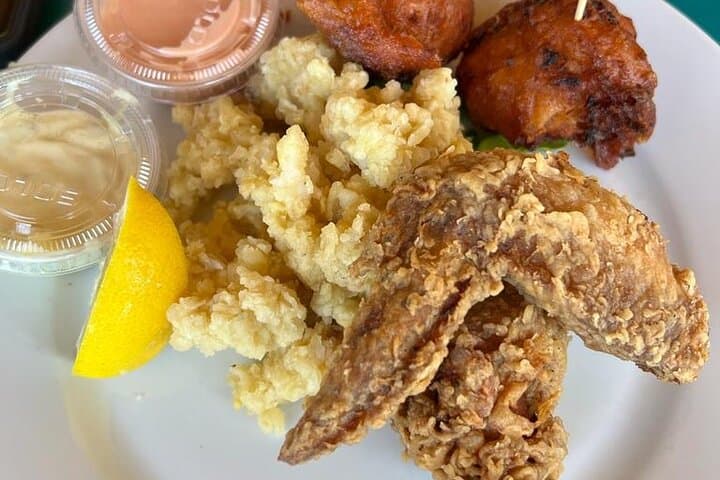 Nassau West Shore Food and Beach Tour – Touriffic Tasty Bus Tour photo 5