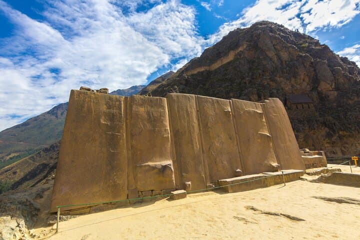 2-Day Sacred Valley & Machu Picchu by Vistadome 360° Train — Sunrise at Machu Picchu photo 6