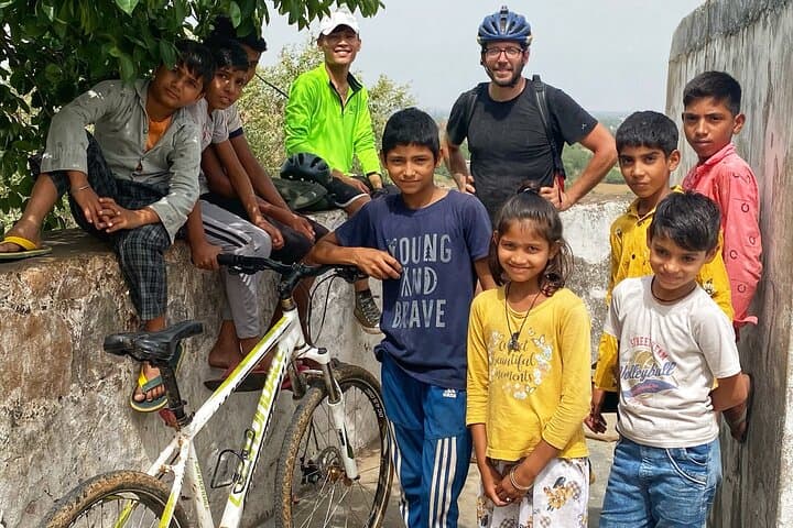 Hidden Jewels of Delhi Cycling Tour: Mehrauli, Sanjay Van & Qutub Minar photo 6