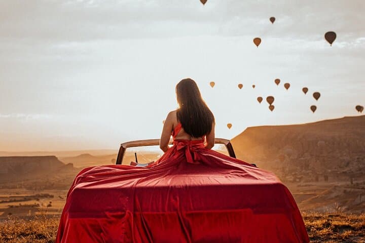 Cappadocia Classic Car Tour: Sunrise Balloons, Red & Rose Valleys