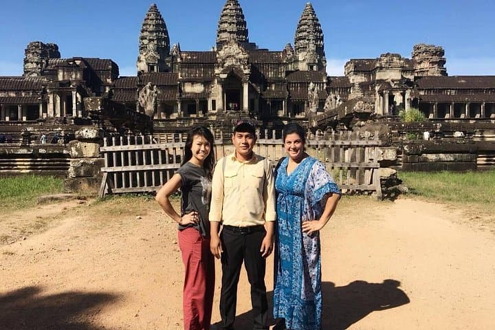 Two-Day Private Angkor & Village Tour — Sunrise at Angkor Wat & Tonle Sap Stilt Villages photo 3