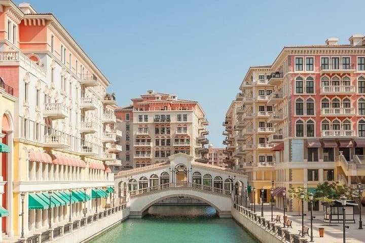 Half-Day Doha City Tour: Corniche, Souq Waqif & Katara Cultural Village photo 3