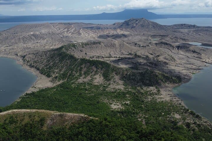 Taal Volcano Experience: Tagaytay Boat Tour to Volcano Island photo 6