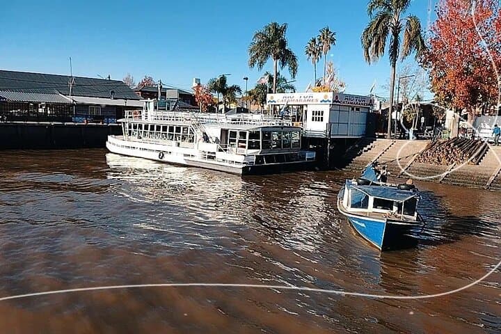 Tigre Delta Catamaran Day Tour from Buenos Aires: Navigate Canals, Markets & Riverside Towns photo 6