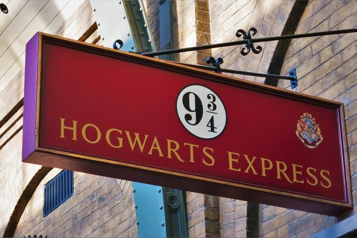 Private Harry Potter London Tour: Guided Half-Day Film Locations & Driver photo 4