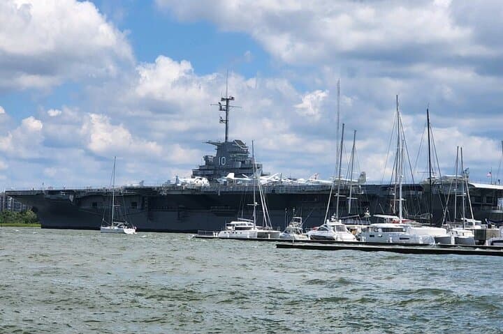 Charleston Harbor Cruise: White Point Battery to Fort Sumter with Captain Gene photo 4