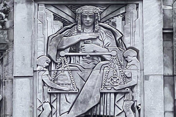 Chicago Art Deco Madness Walking Tour: Loop's Best Deco Buildings photo 4