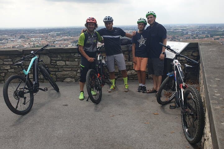 E‑Bike Tour of Bergamo and the Bergamo Hills — Panoramic Ride from Città Alta to Val d'Astino photo 2