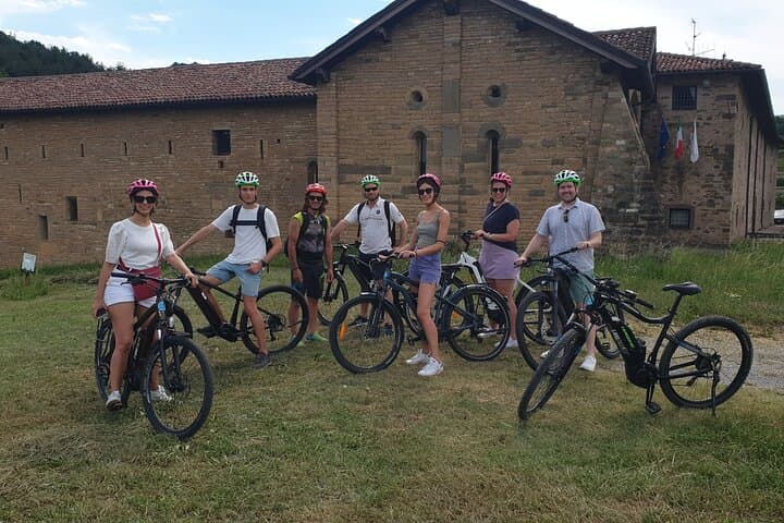 E‑Bike Tour of Bergamo and the Bergamo Hills — Panoramic Ride from Città Alta to Val d'Astino