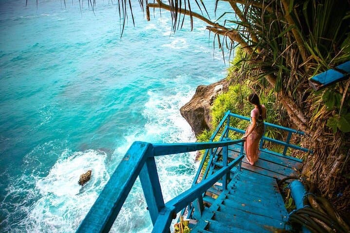 Nusa Penida Hidden Waterfall & Secret Beach Adventure — Private Day Trip from Sanur photo 4
