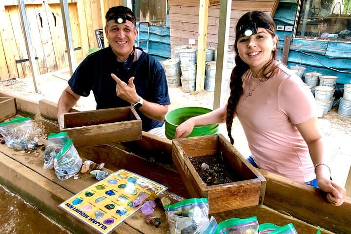Hendersonville Gem Mining & Goat Farm Walk — Family-Friendly Mining, Aviary & Crystal Shop photo 3
