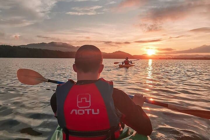 Sunrise Kayak Through Kota Kinabalu Mangroves with Mt. Kinabalu Views photo 4