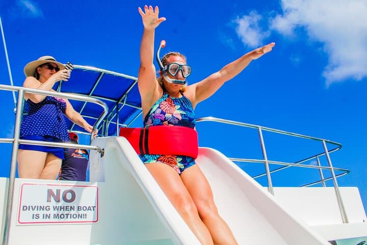 Private Punta Cana Party Cruise: Premium Buffet, Open Bar & Snorkel