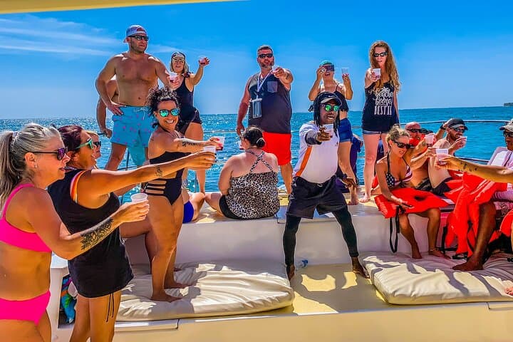 Private Punta Cana Party Cruise: Premium Buffet, Open Bar & Snorkel photo 2