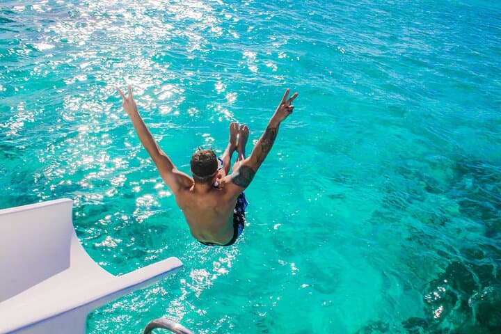 Private Punta Cana Party Cruise: Premium Buffet, Open Bar & Snorkel photo 6
