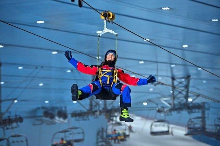 Ski Dubai Classic Pass: Full-Day Indoor Snow Park Experience in Mall of the Emirates photo 3