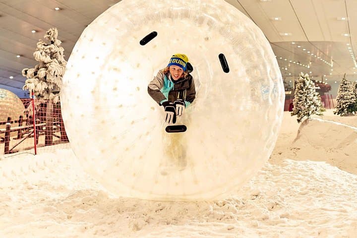 Ski Dubai Classic Pass: Full-Day Indoor Snow Park Experience in Mall of the Emirates photo 2