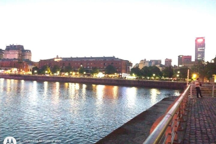 Puerto Madero Night Walk: Choripán & Chorizo Tasting in Buenos Aires photo 3