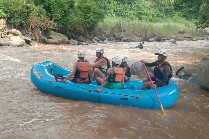 Mae Taeng River 10 km Extreme Whitewater Rafting (Class III–IV) photo 2