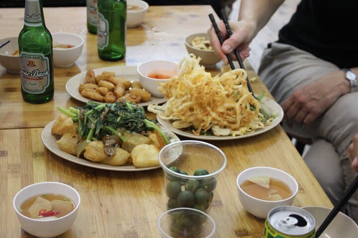 Night Vespa Street-Food Tour of Hanoi’s Old Quarter & West Lake photo 5