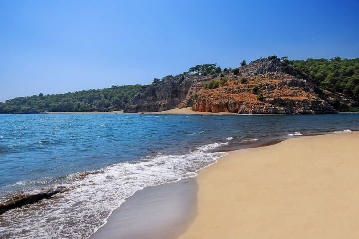 Half-Day Dalyan Boat Trip to Kaunos, Iztuzu Turtle Beach & Mud Baths photo 4