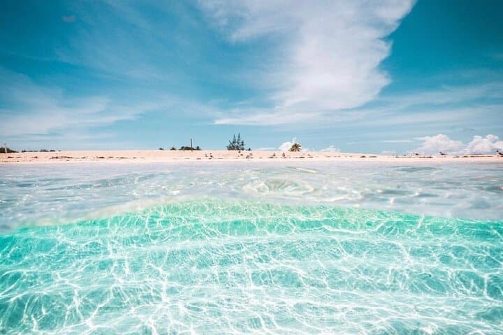 Full-Day Private Boat Tour to Icacos & Palomino Islands (Fajardo)