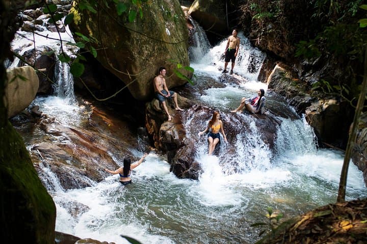 Bosque El Descanso: Full-Day Ecological Trail & Jordan River Adventure near Cali