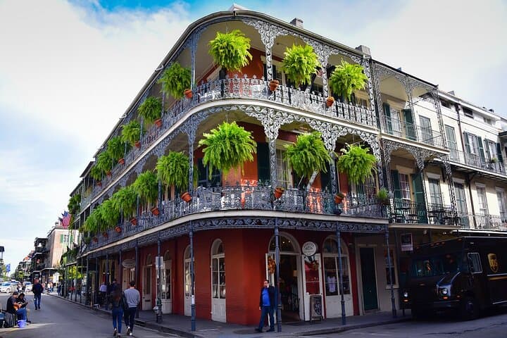NOLA Love Stories Walking Tour: French Quarter Romances & Hidden Histories photo 4