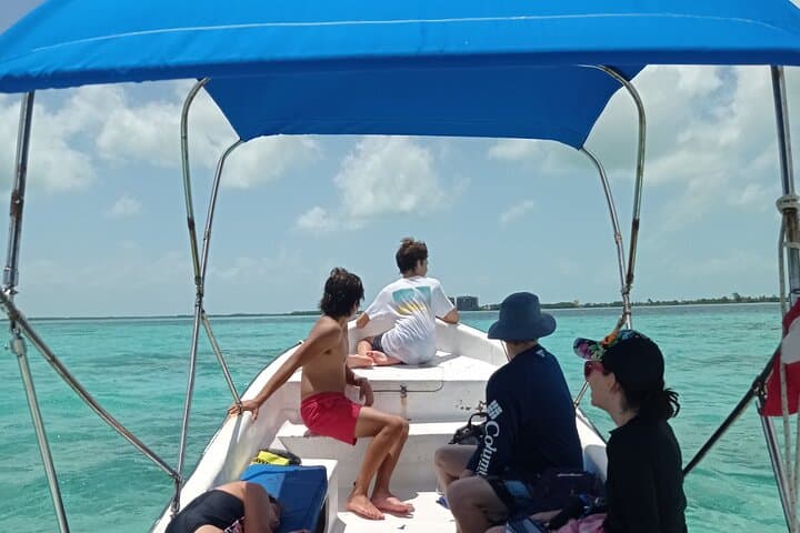Private Snorkeling Hol Chan Marine Reserve & Shark Ray Alley – Ambergris Caye