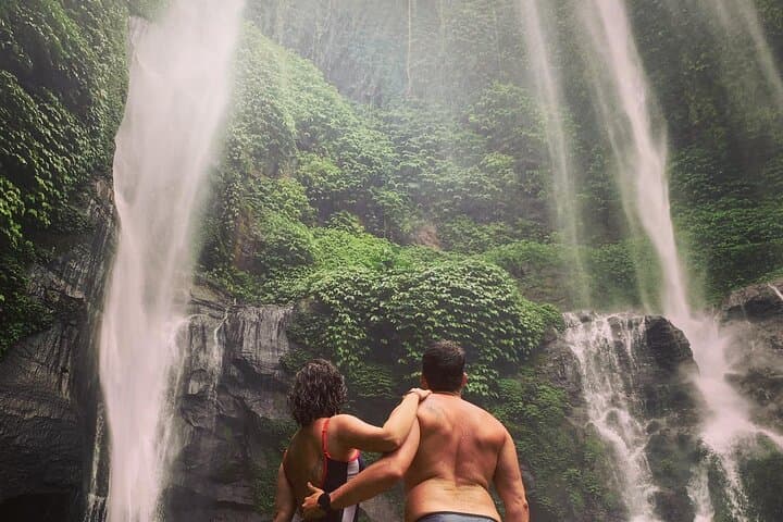 Sekumpul Waterfall & Handara Gate: North Bali's Seven Falls and Wanagiri Views