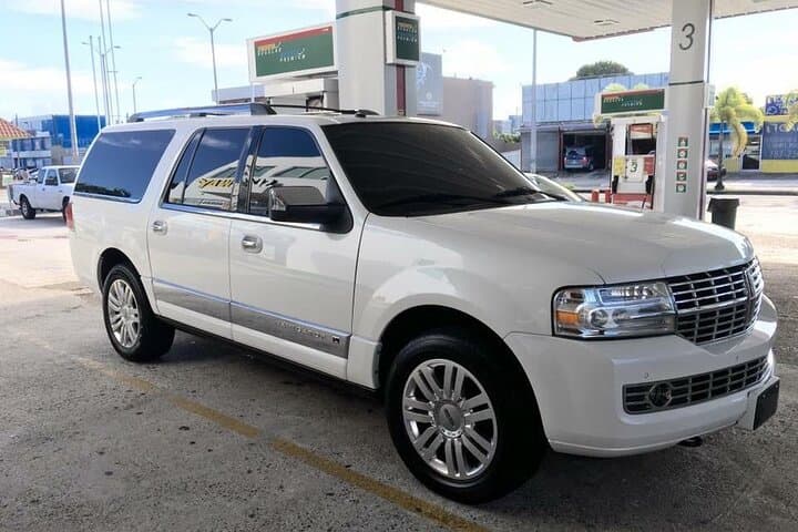 Private Airport Transfer from LAX to Garden Groove — Fast, Door-to-Door Ride photo 6