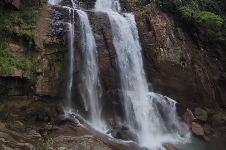 Half-Day Waterfalls & Tea Factory Tour from Nuwara Eliya